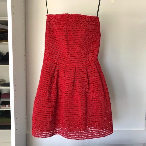 💃🏻 Forever 21 mini red strapless dress - Picture 2 of 5